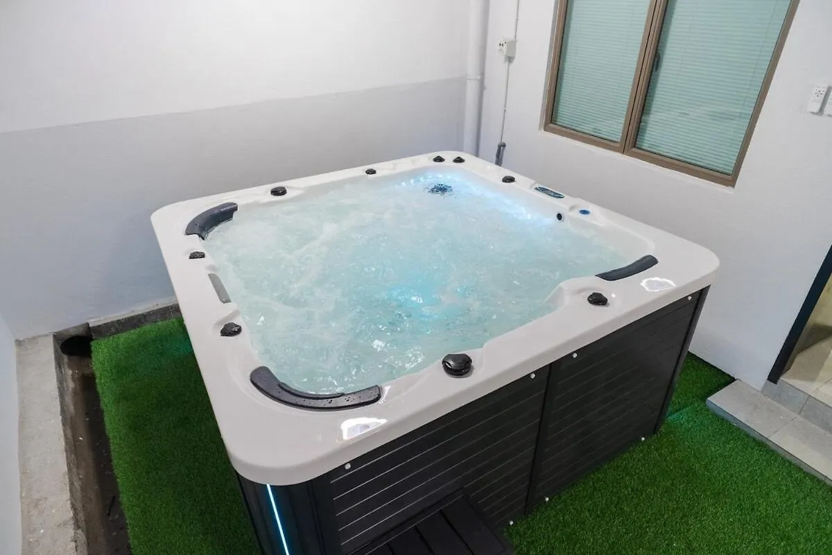Вилла Georgetown Italian-Style Jacuzzi Ktv 5Br 18Pax G Дом отдыха Джорджтаун